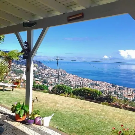 La De Ker Briac Bed & Breakfast *